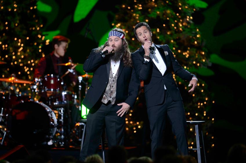 Willie Robertson and Luke Bryan at the CMA Country Christmas - Courtesy CMA http://www.cmaworld.com.
